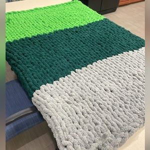 Chunky knit blanket